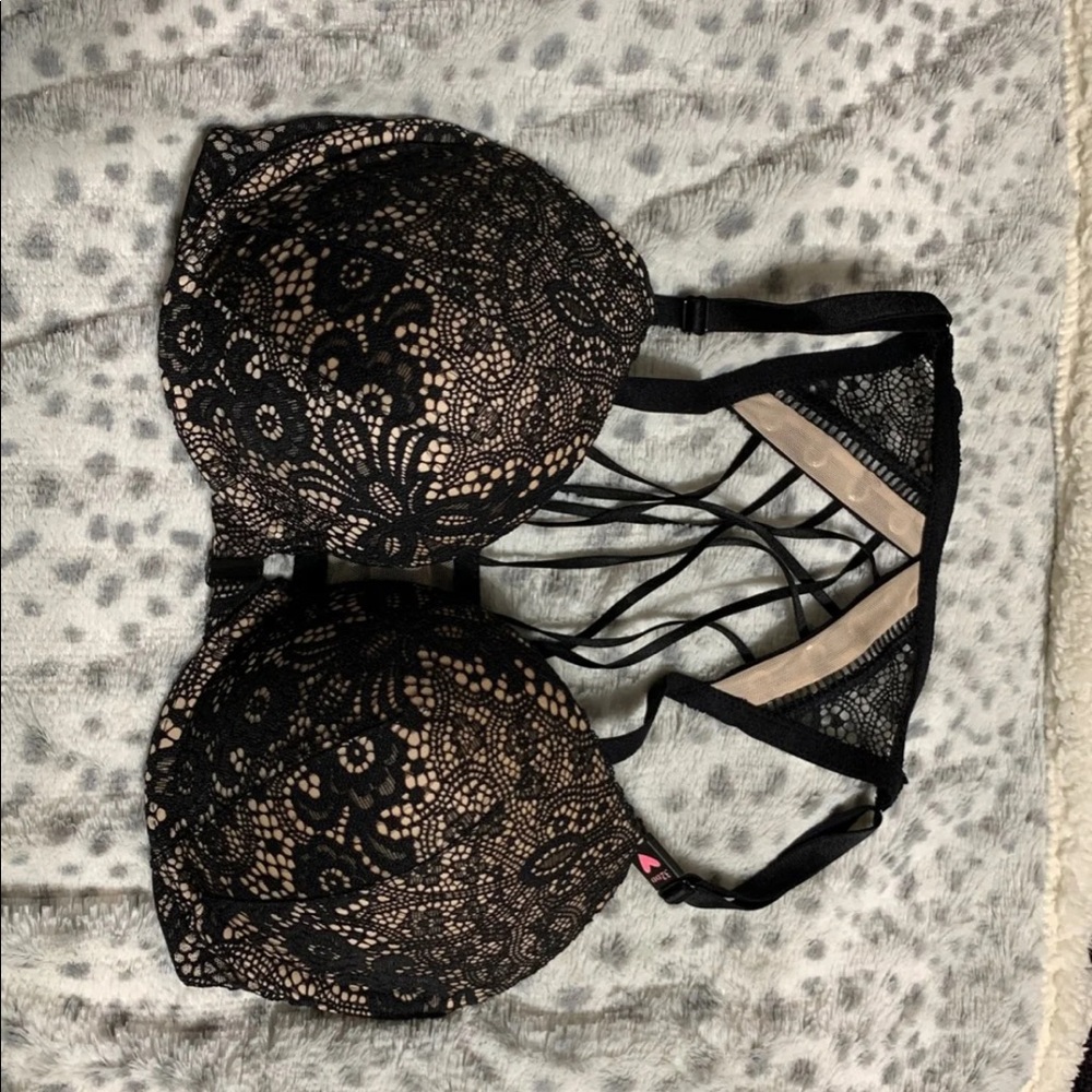 VS bra NWT